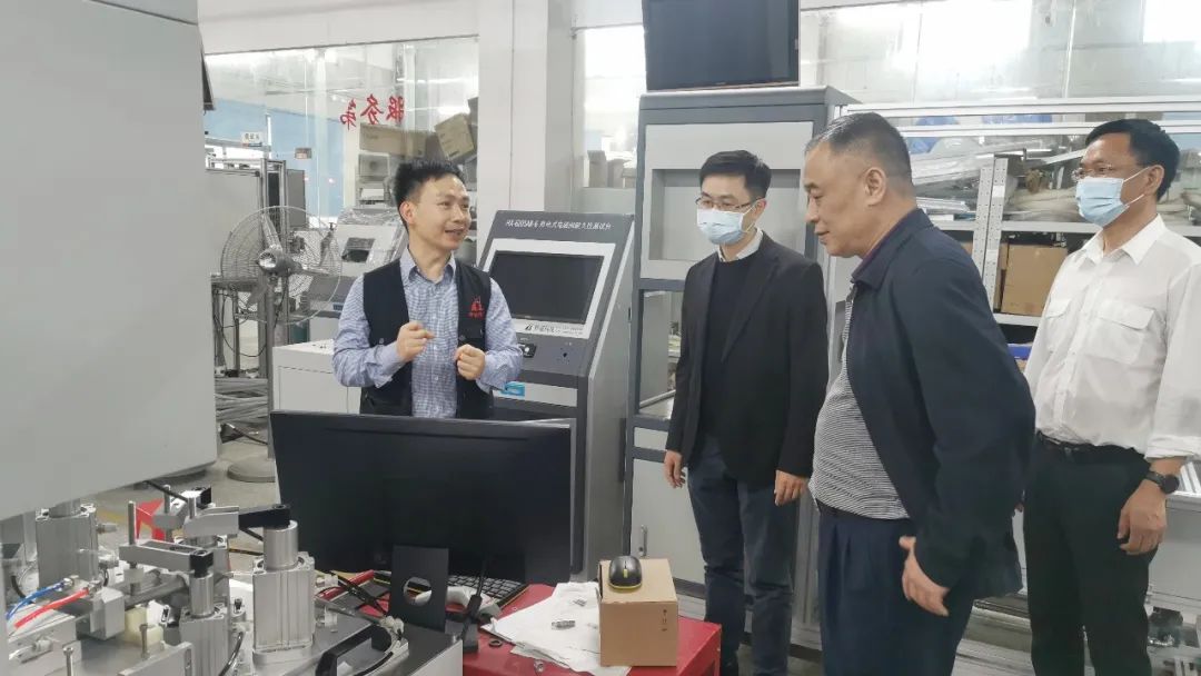 市監局及工信局領導開展企業質量數字化升級調研