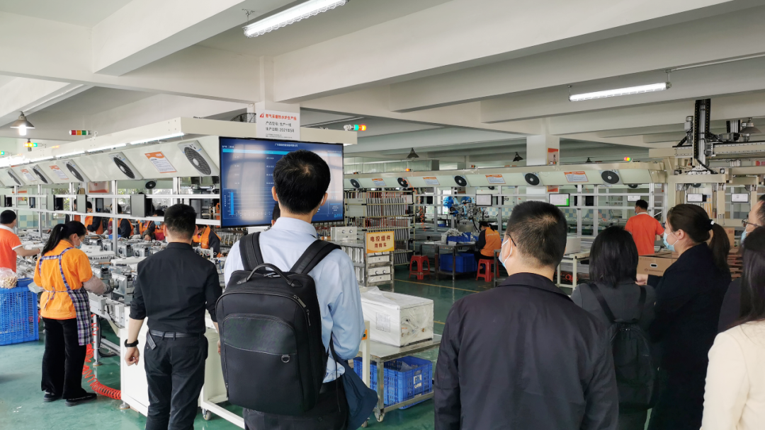 省工信廳領導帶隊調研鏵禧&昊森數字化標桿建設項目